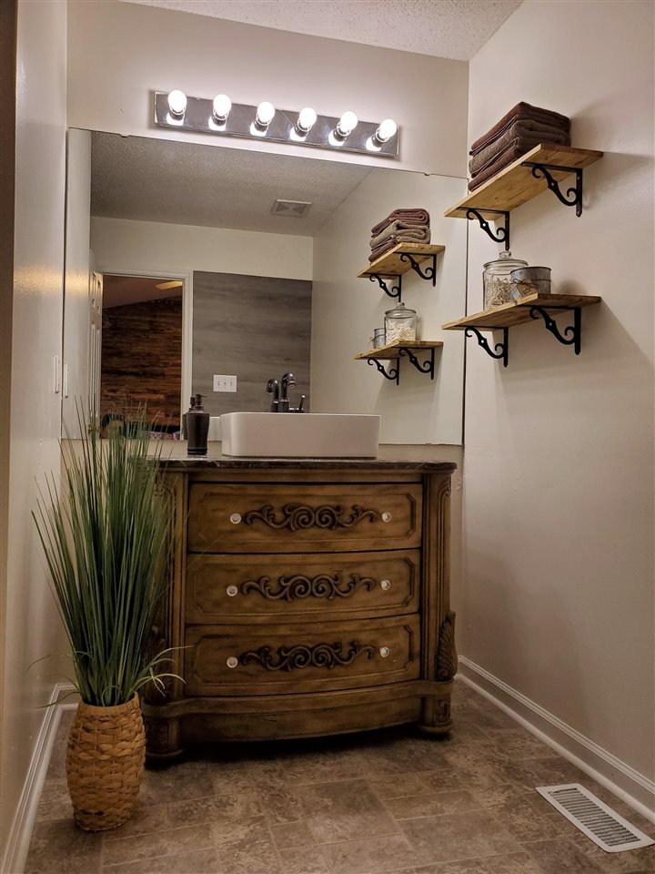 7924 Ligon Mill Road Wake Forest, NC 27587 - Photo 23 of 29 Master bathroom