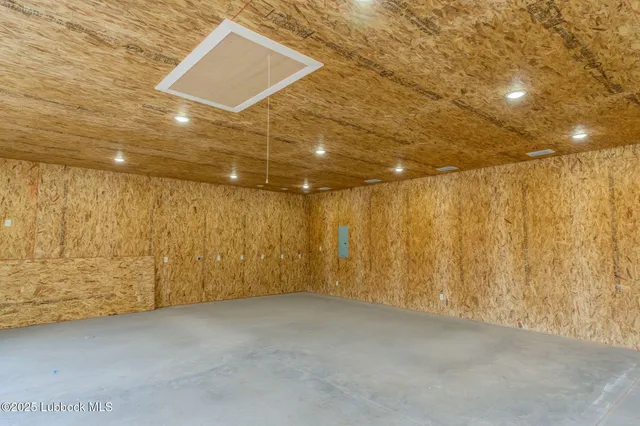 $950,000 | 7726 46th Street, Lubbock, TX 79407