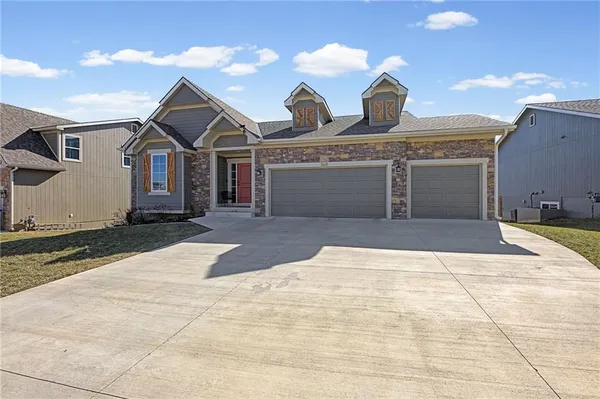 $620,000 | 3611 Prairie Clover Court, Lawrence, KS 66049