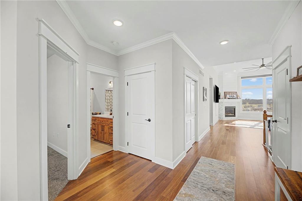 3611 Prairie Clover Court Lawrence, KS 66049 - Photo 5 of 48