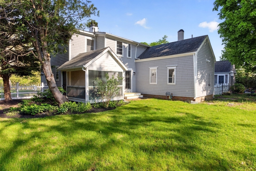 120 Ocean View Avenue Barnstable, MA 02635 - Photo 34 of 39