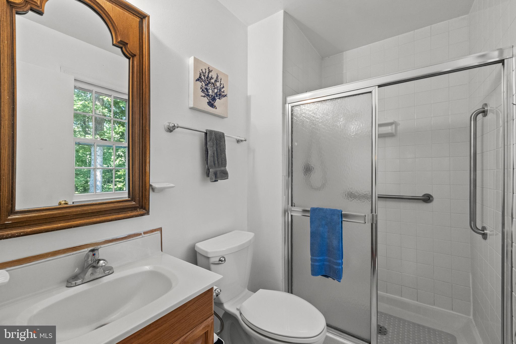 7933 St George Court Springfield, VA 22153 - Photo 28 of 40 BRAND new tile flooring in primary bathroom!