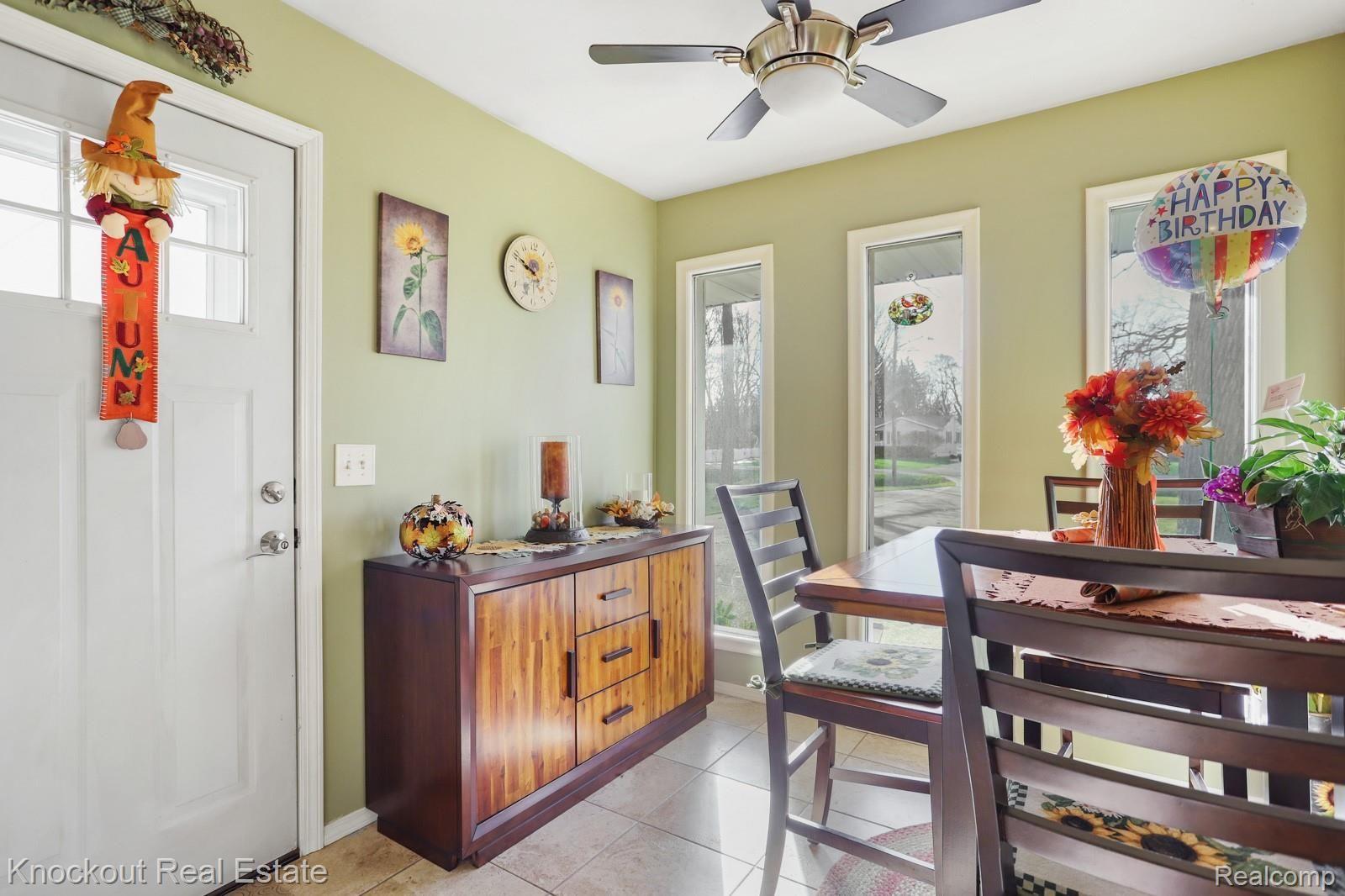 1165 Ransom Drive Flint, MI 48507 - Photo 12 of 40 1165 Ransom Dr Flint-15.jpg