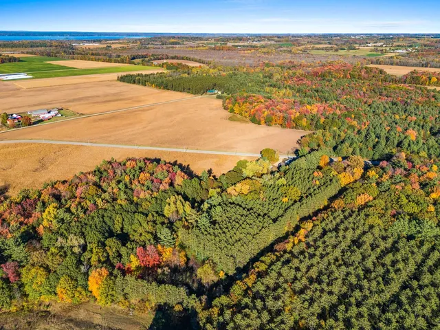 $340,000 | N4193 County Rd K, Shawano, WI 54166