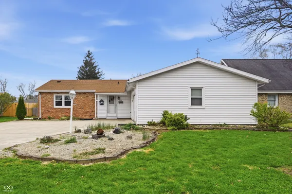 $199,900 | 1617 Plymouth Drive, New Castle, IN 47362