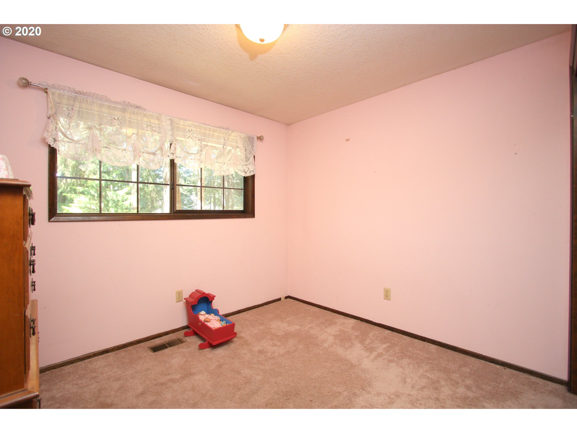 18702 South Grasle Road Oregon City, OR 97045 - Photo 14 of 20 Gallery Image 14