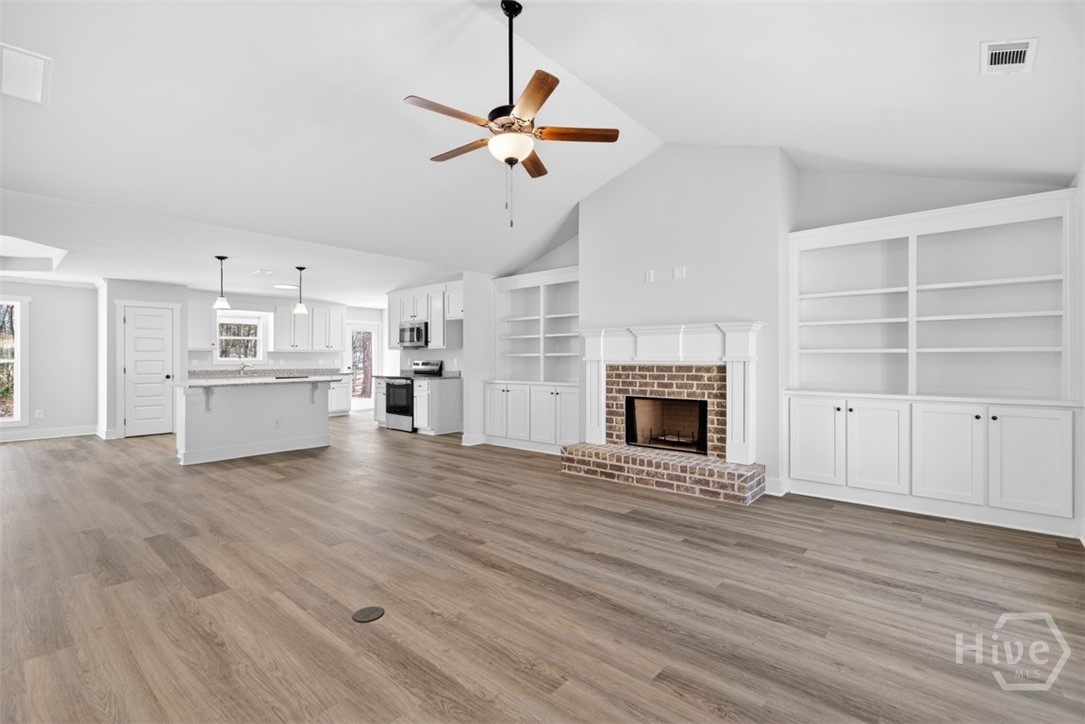 159 Mockingbird Lane, Unit 16 Winder, GA 30680 - Photo 4 of 40