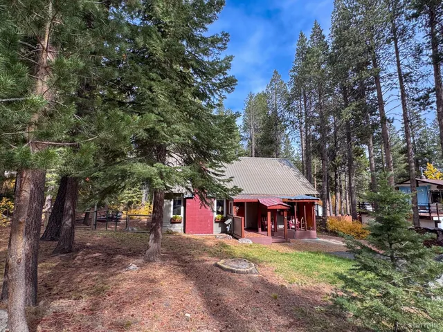 $598,000 | 511 Little Mountain Lane, South Lake Tahoe, CA 96150