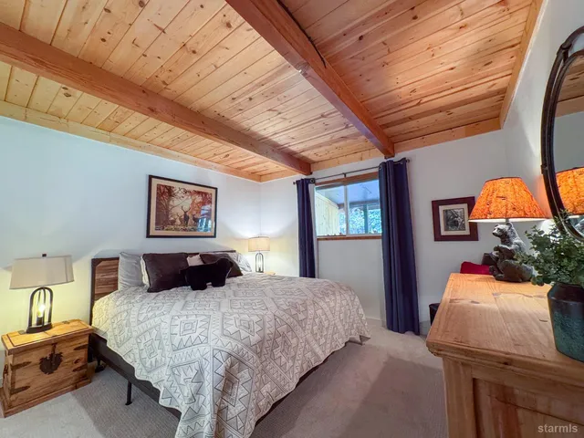 $598,000 | 511 Little Mountain Lane, South Lake Tahoe, CA 96150