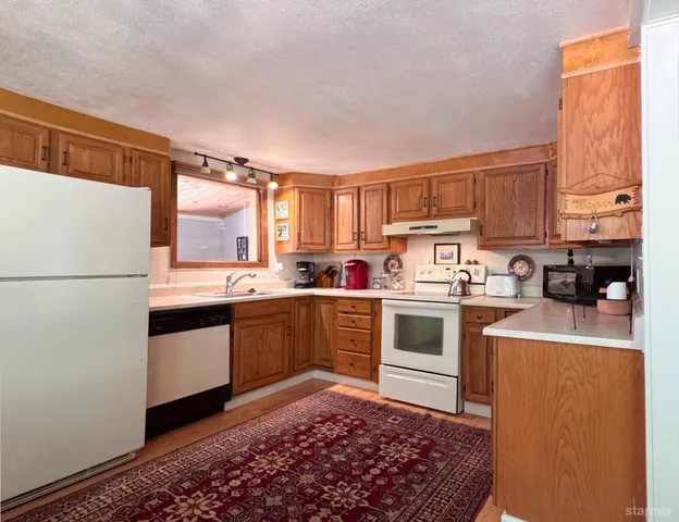 $598,000 | 511 Little Mountain Lane, South Lake Tahoe, CA 96150