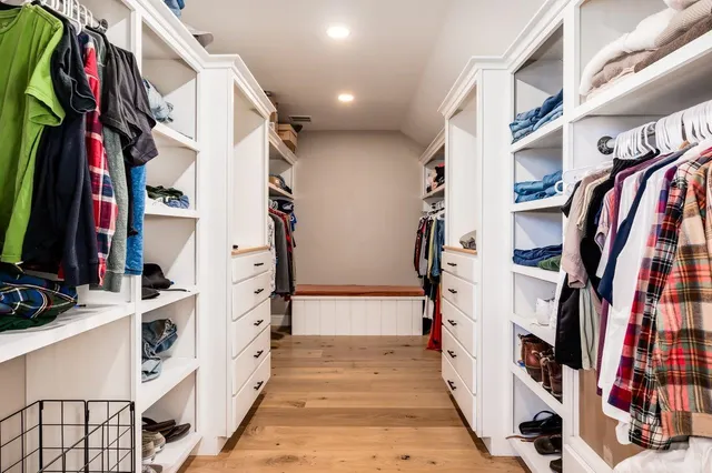 $950,000 | 170 Nottingham Road, Deerfield, NH 03037