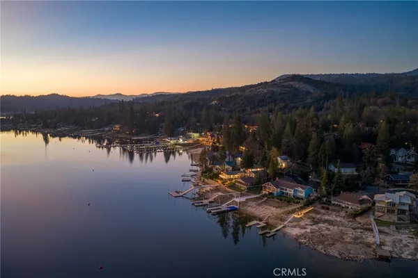 $4,499,000 | 39118 Lake Drive, Bass Lake, CA 93604