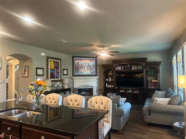 $459,000 | 10420 Langham Drive, Waco, TX 76708
