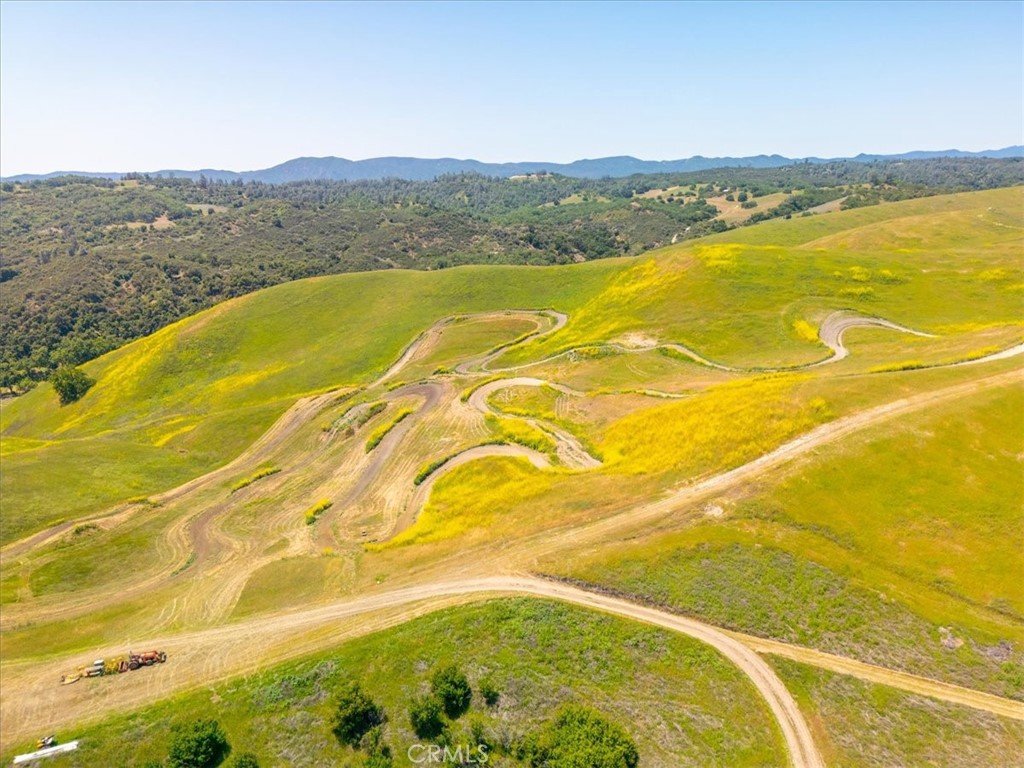 74650 Interlake Road Bradley, CA 93426 - Photo 16 of 21