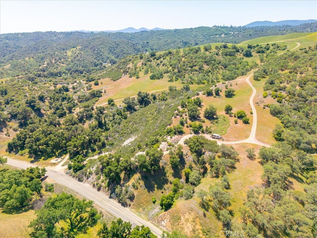 74650 Interlake Road Bradley, CA 93426 - Photo 10 of 21