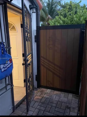 $1,100,000 | 2241 Southwest 26th Street, Miami, FL 33133