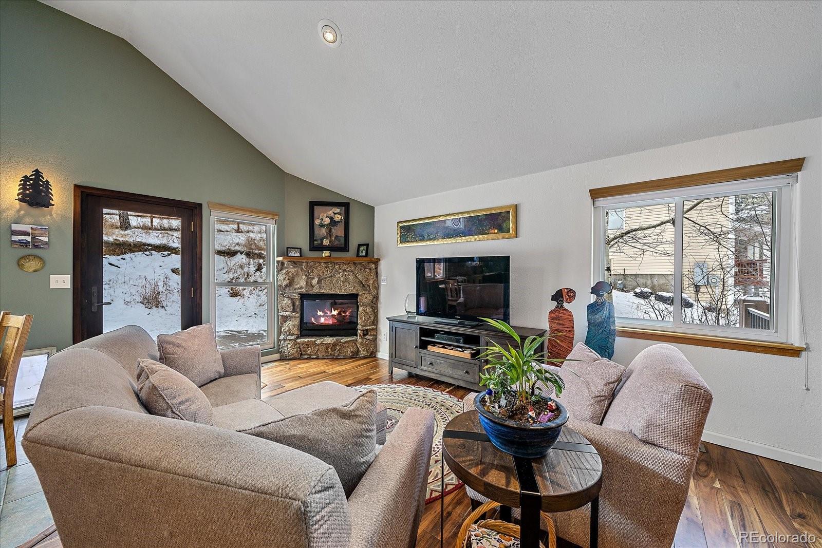 30032 Spruce Road Evergreen, CO 80439 - Photo 9 of 47 Gallery Image 9