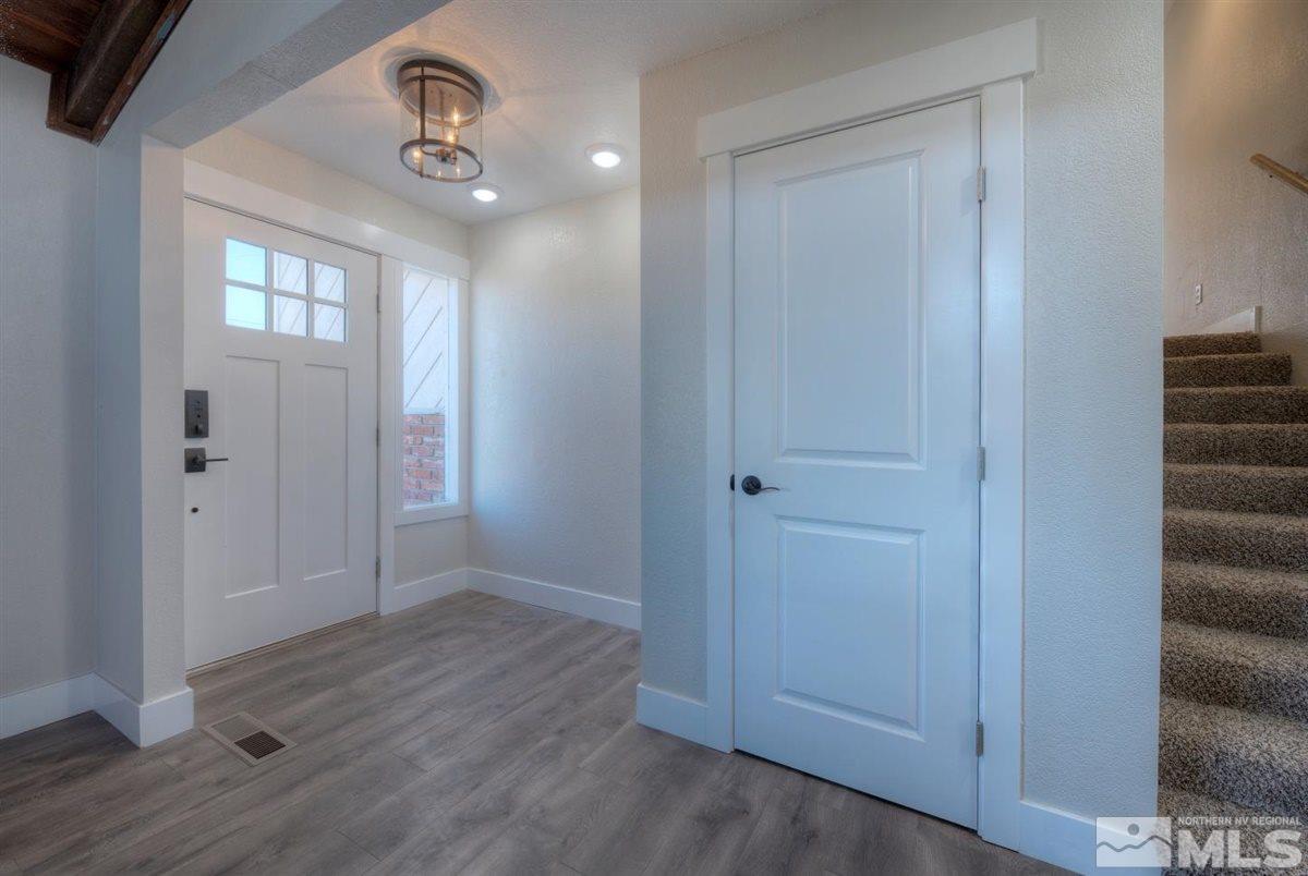 535 Oregon Boulevard Reno, NV 89506 - Photo 5 of 40 Photo 5