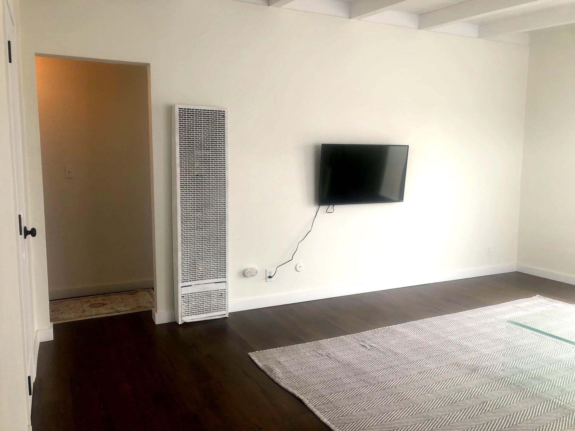 127 F Street Arcata, CA 95521 - Photo 10 of 29 TV wall unit 127