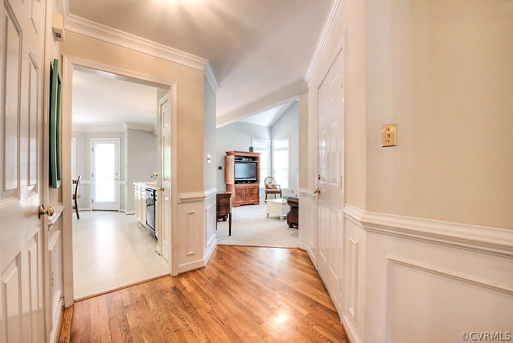 5405 Windy Ridge Drive Midlothian, VA 23112 - Photo 14 of 41 Hallway