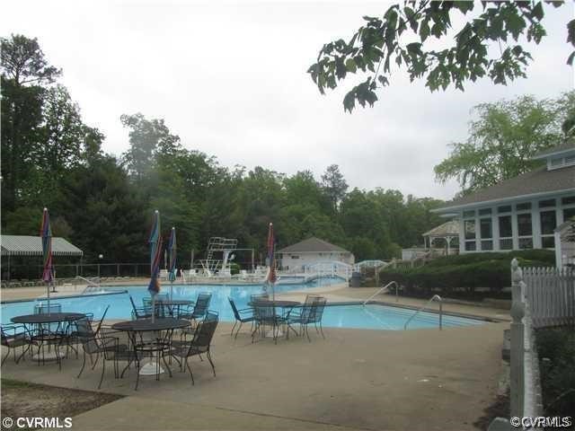 5405 Windy Ridge Drive Midlothian, VA 23112 - Photo 39 of 41 Swim & Racket Club Pool