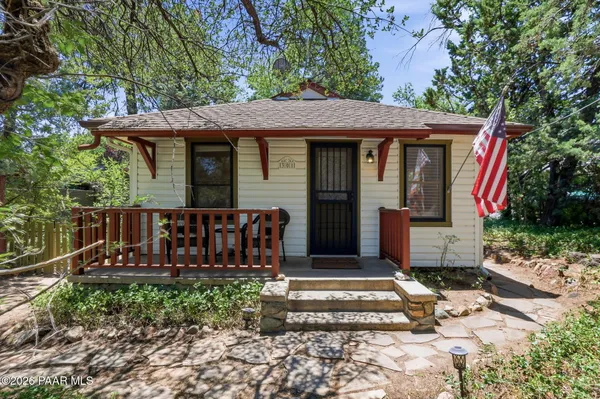 $374,978 | 301 South Willow Street, Prescott, AZ 86303