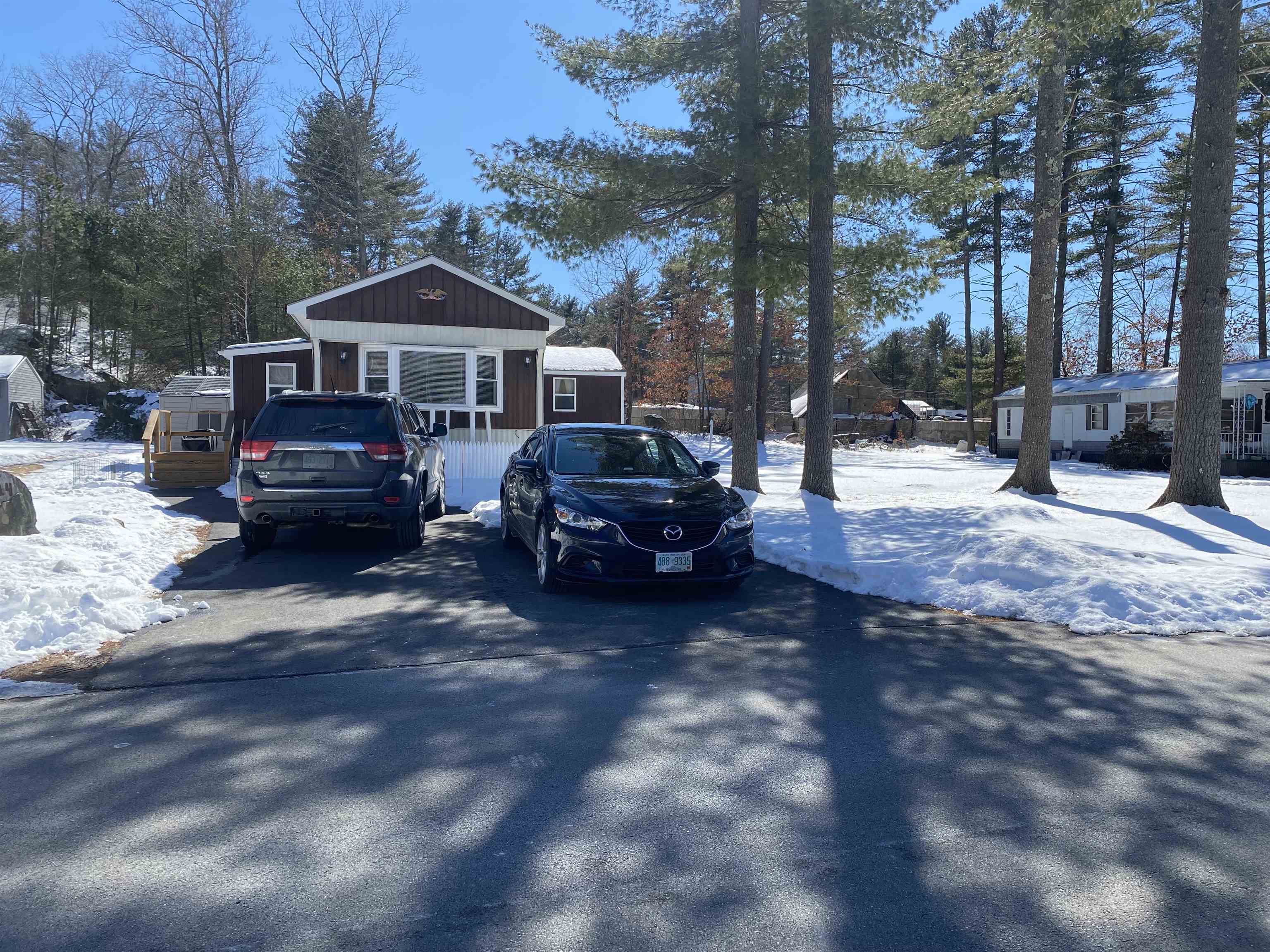 14 Spring Drive Derry, NH 03038 - Photo 3 of 38