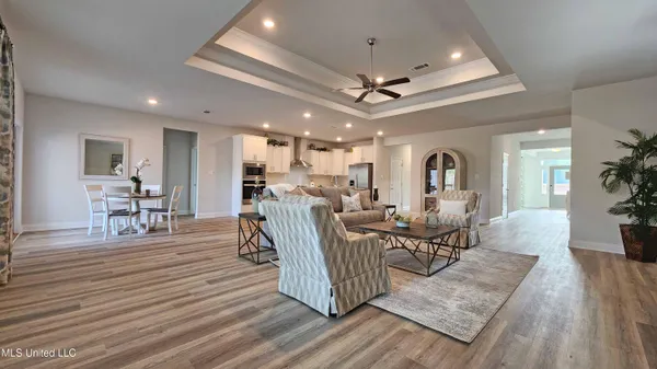 $430,900 | 17100 River Hills Drive, Gulfport, MS 39503