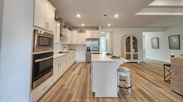 $430,900 | 17100 River Hills Drive, Gulfport, MS 39503