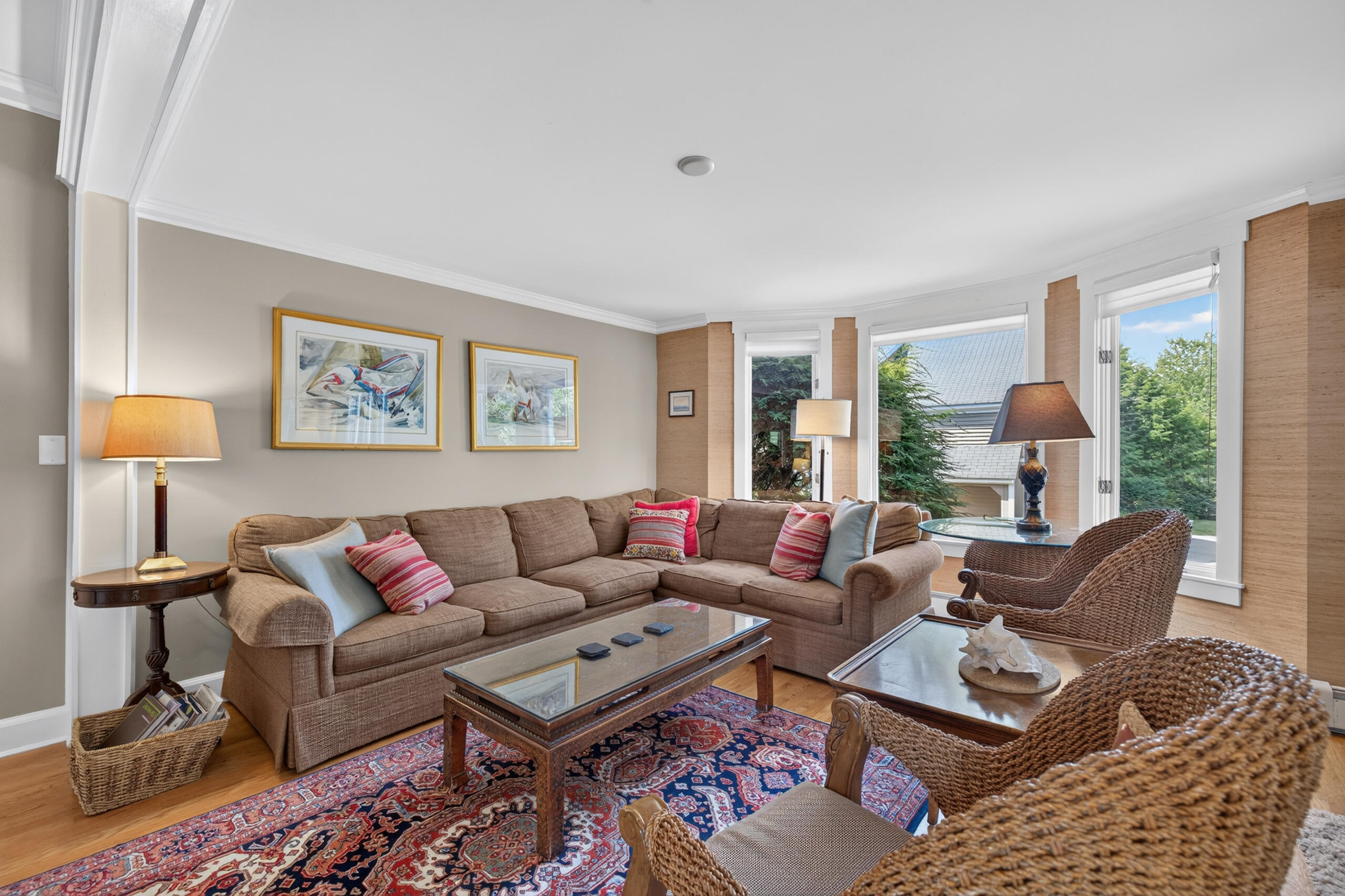 217-219 Sea Road Kennebunk, ME 04043 - Photo 20 of 114 Living room