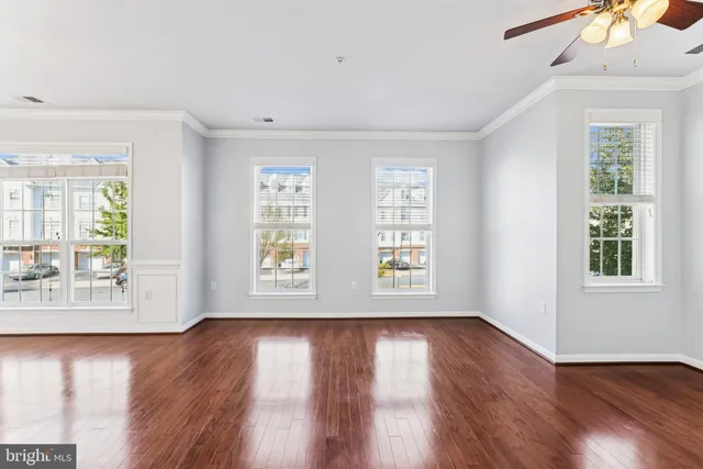 $430,000 | 6821 Hampton Bay Lane, Gainesville, VA 20155