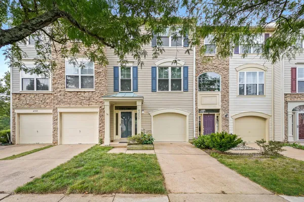 $600,000 | 43533 Laidlow Street, Chantilly, VA 20152