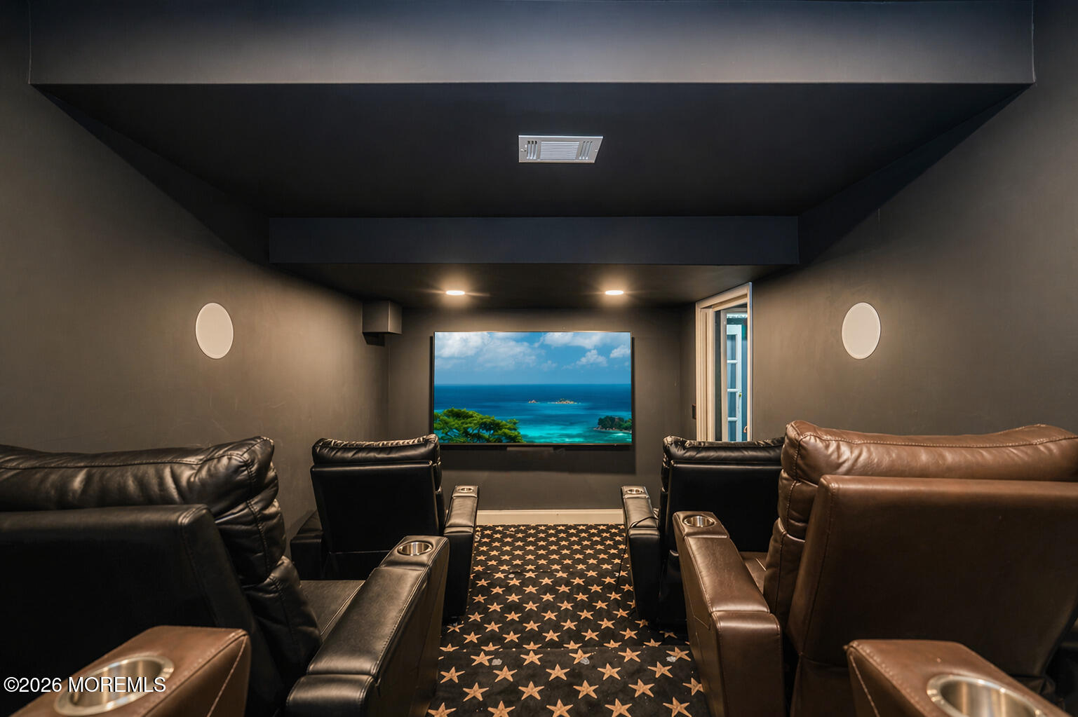 4 Wilson Boulevard Jackson, NJ 08527 - Photo 55 of 75 a room with furniture