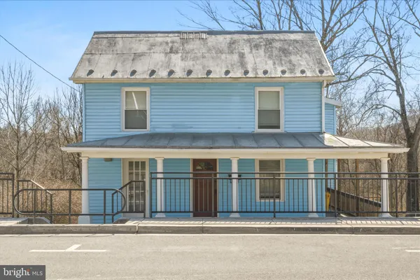 $199,997 | 145 East Main Street, Hancock, MD 21750