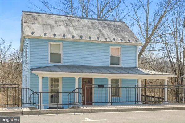 $199,997 | 145 East Main Street, Hancock, MD 21750
