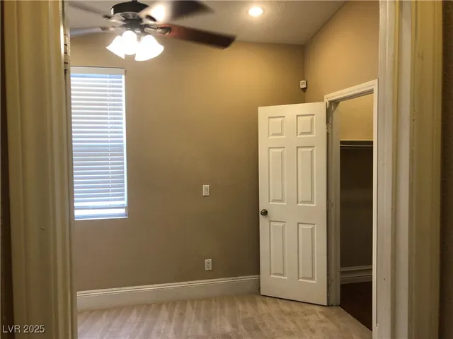 $2,393 | 9160 Valley Spring Court, Las Vegas, NV 89147