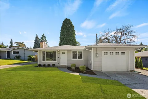 $695,000 | 2147 Northeast 12th Street, Renton, WA 98056