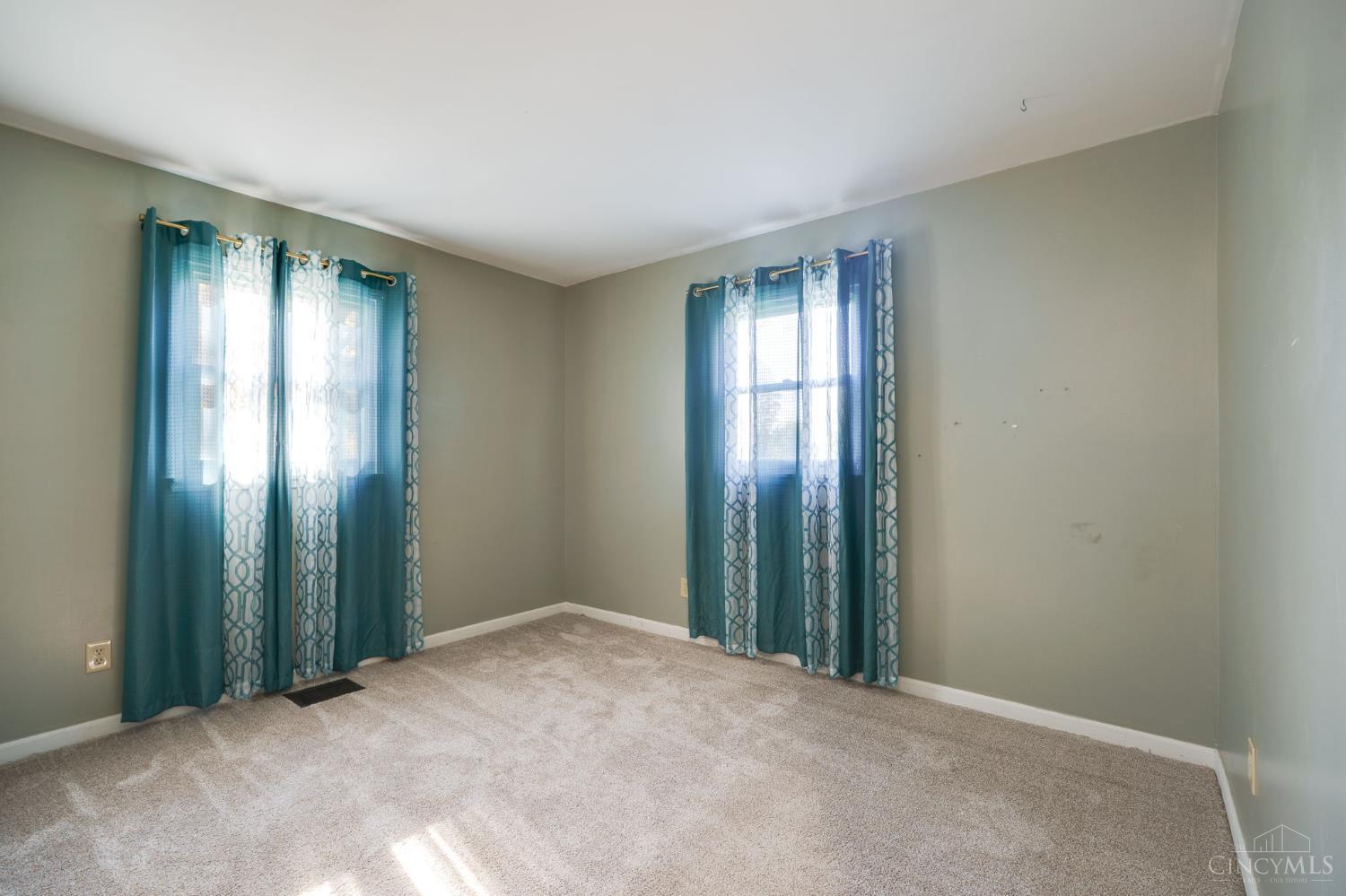 1370 Ross Hanover Road Hamilton, OH 45013 - Photo 22 of 41 Gallery Image 22