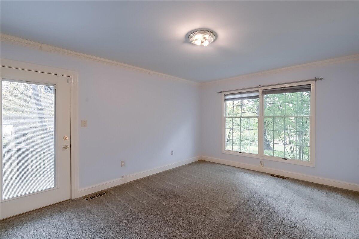 921 Walnut Road Frankfort, KY 40601 - Photo 38 of 65 33-2-33
