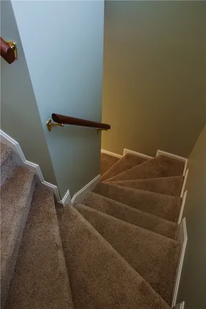 $3,400 | 114 Girard Avenue, Unit 6, Newport, RI 02840