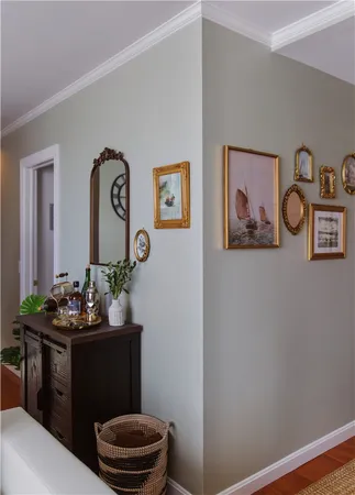 $3,400 | 114 Girard Avenue, Unit 6, Newport, RI 02840