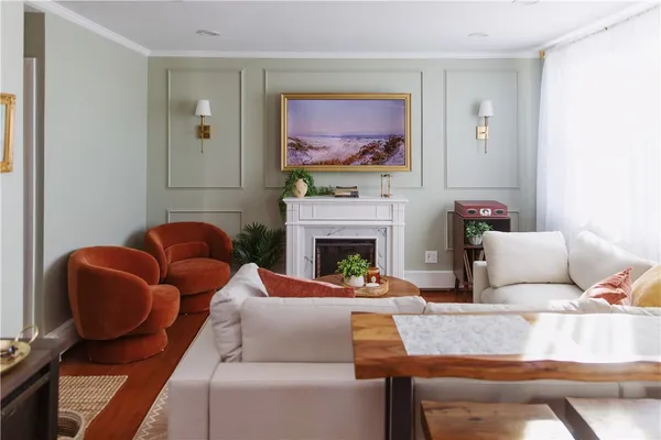 $3,400 | 114 Girard Avenue, Unit 6, Newport, RI 02840