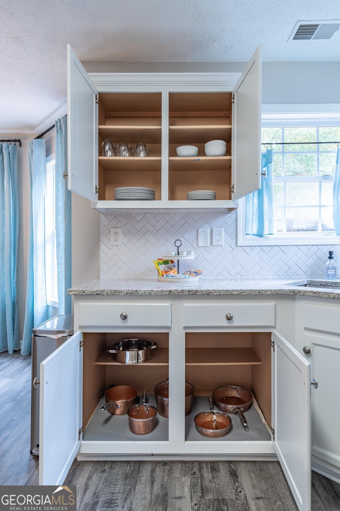 104 Kingston Pointe Drive Kingston, GA 30145 - Photo 13 of 30