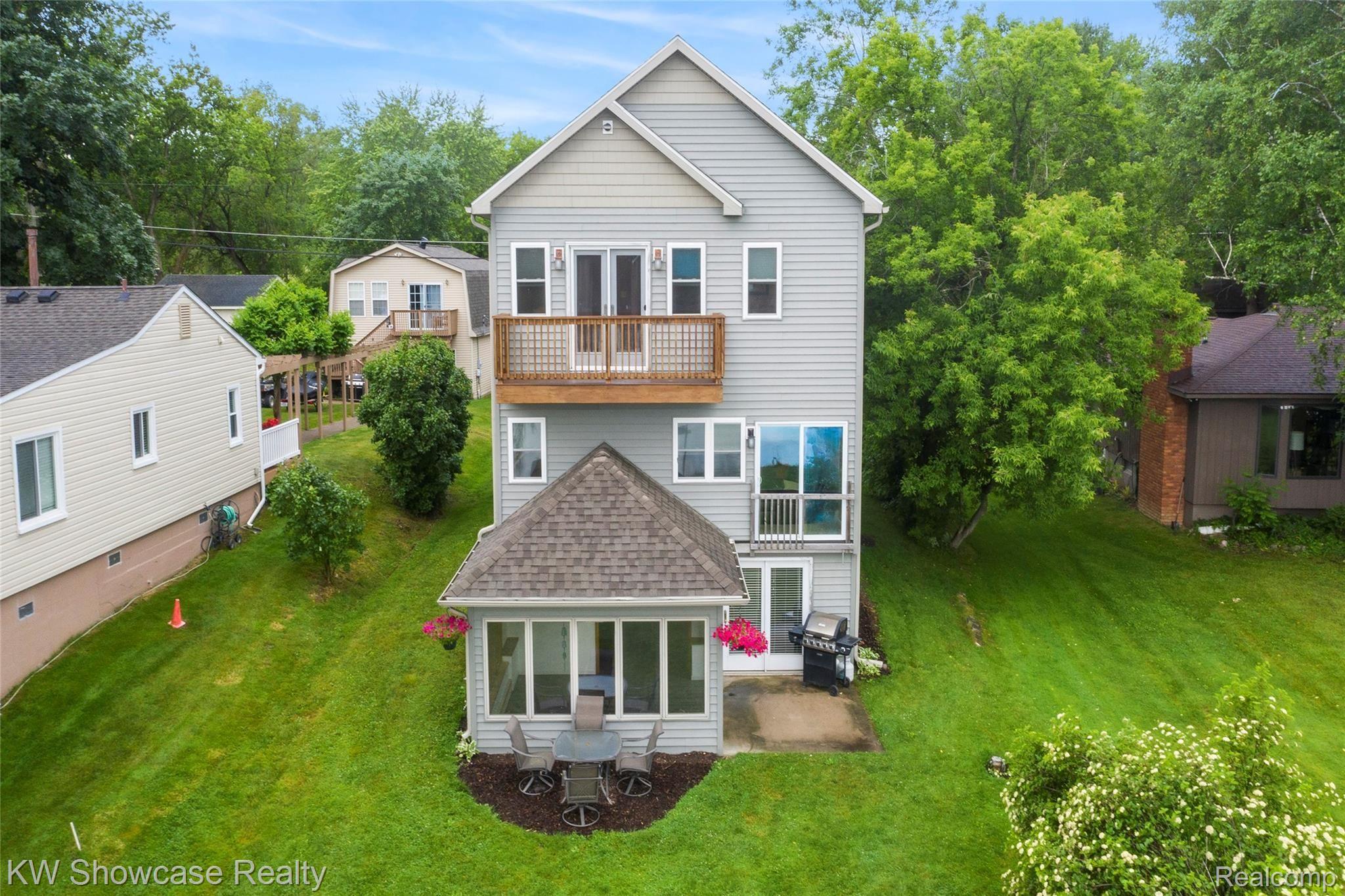 6150 Bullard Road Fenton, MI 48430 - Photo 3 of 59 DJI_0797.jpg