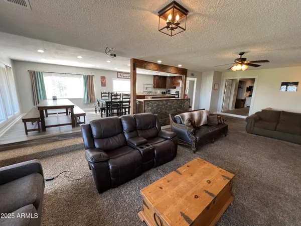 $595,000 | 201 South 6th Place, Show Low, AZ 85901