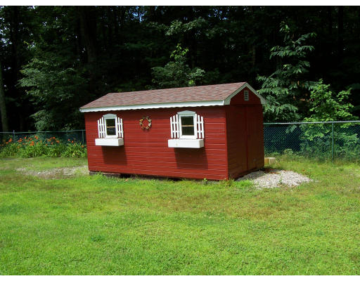 11 Chestnut Hill Road Hampden, MA 01036 - Photo 6 of 8 Gallery Image 6