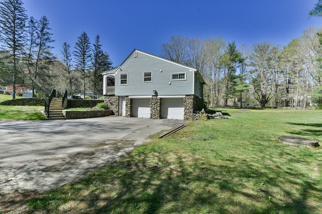 12 Orchard Road Sturbridge, MA 01566 - Photo 12 of 42