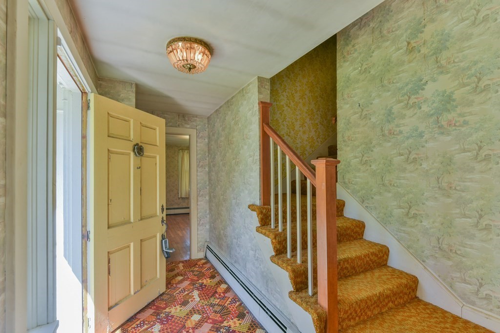 12 Orchard Road Sturbridge, MA 01566 - Photo 33 of 42