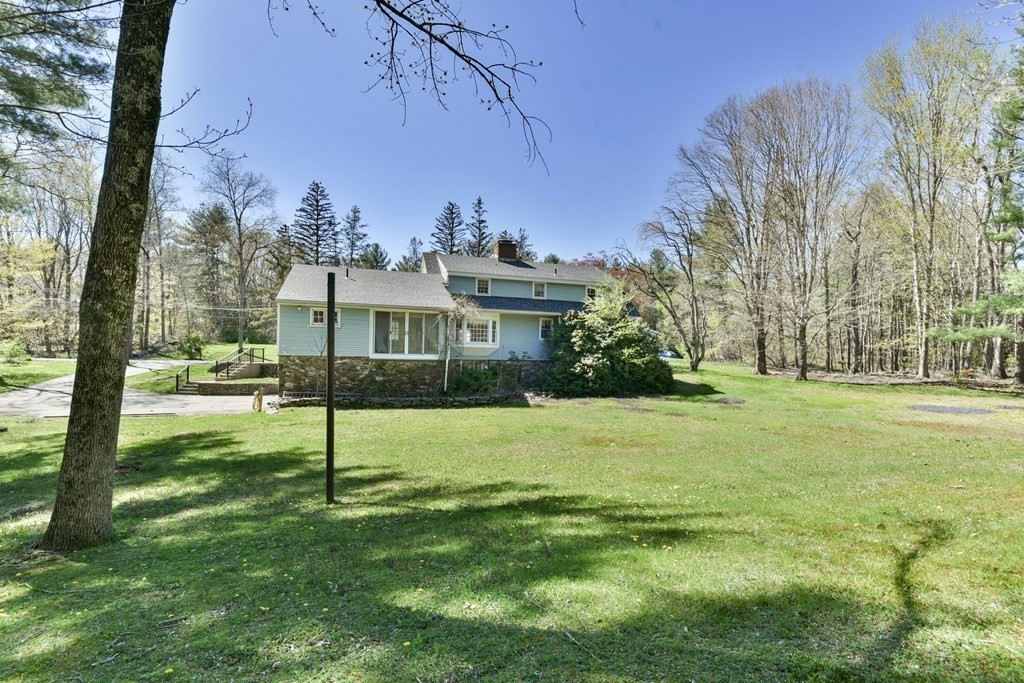 12 Orchard Road Sturbridge, MA 01566 - Photo 10 of 42