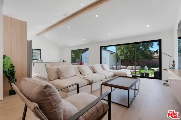 $8,400 | 19602 Hamlin Street, Reseda, CA 91335